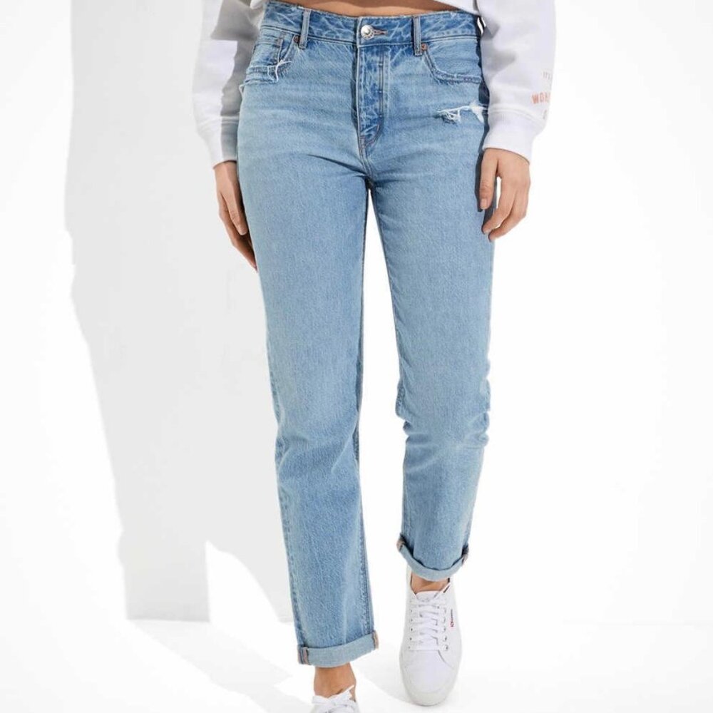 American Eagle Tomgirl Jeans